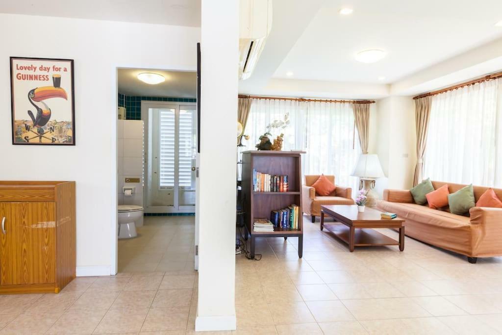 Baan Talay Samran 4 Bedrooms Villa With Beach And 3 Pools 七岩 外观 照片